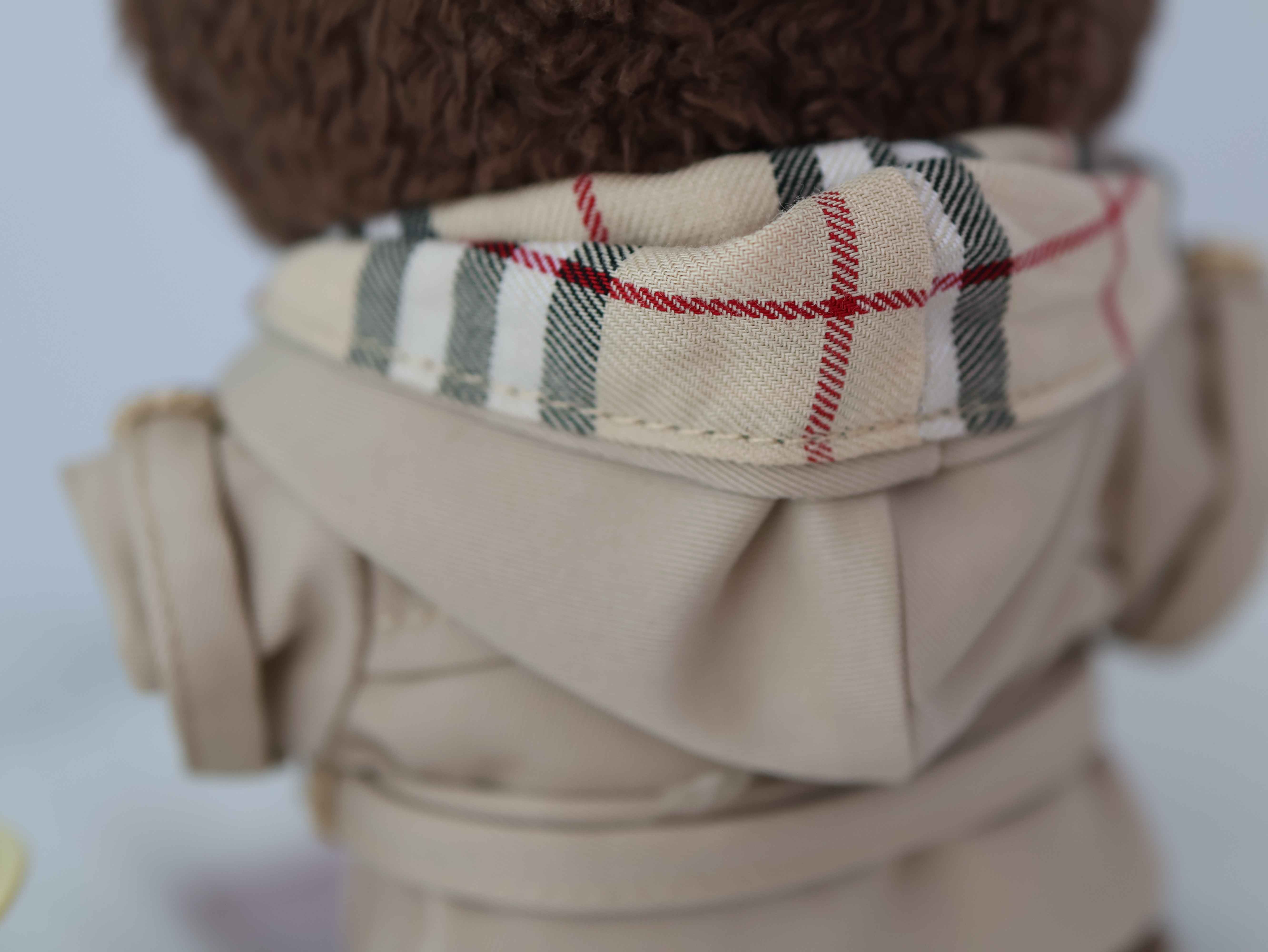 labubu burberry outfit trench coat