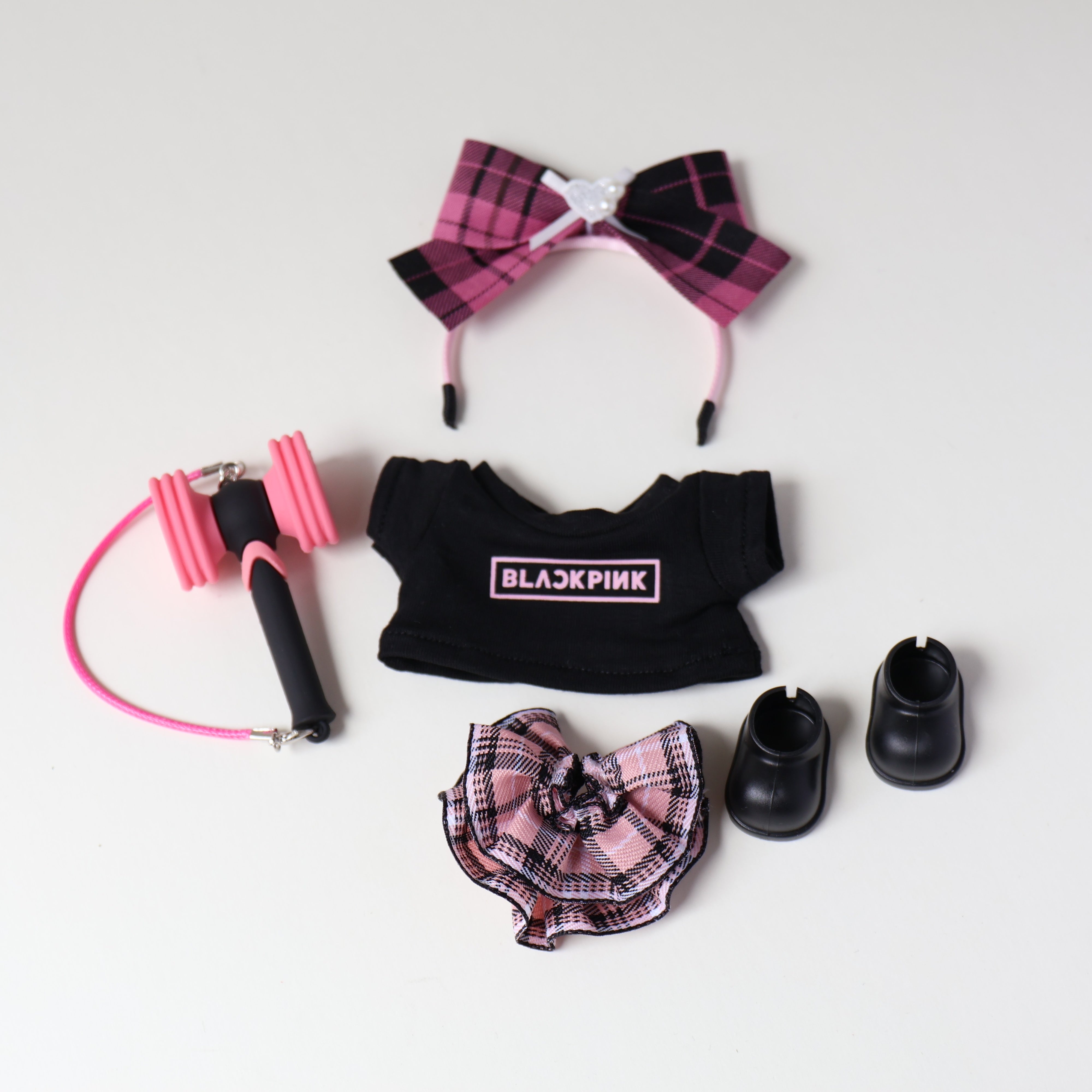 Labubu BLACKPINK Clothes Set 5 Items with lightstick