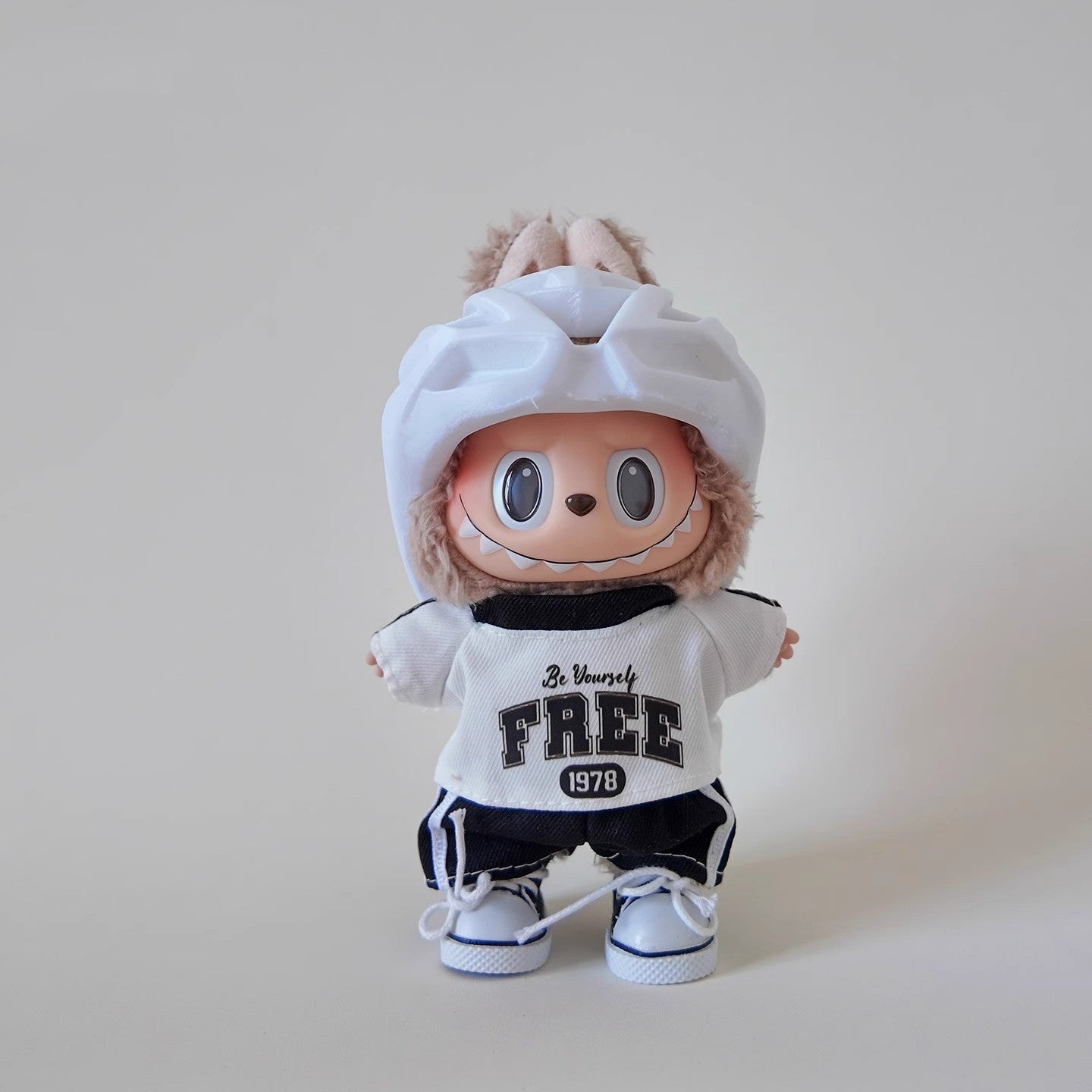 Labubu Helmet Clothes Outfit Set