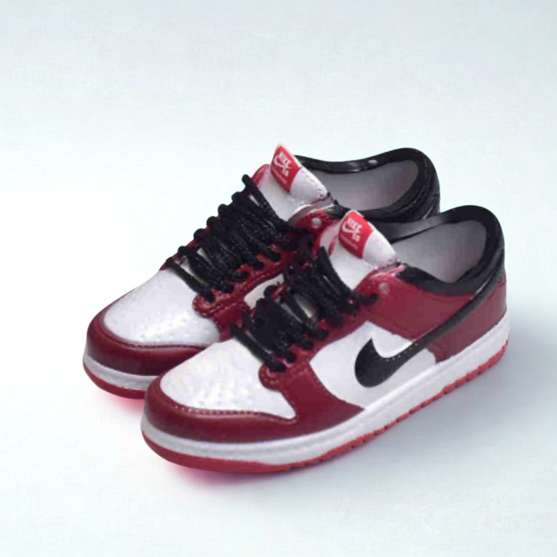 Labubu Mini Shoes Dunk Sneakers Nike Inspired red