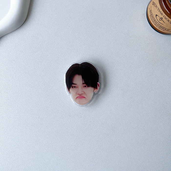Yeonjun TXT phone grip