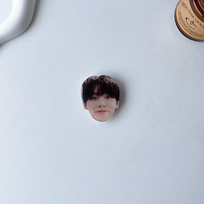 Yeonjun TXT phone grip