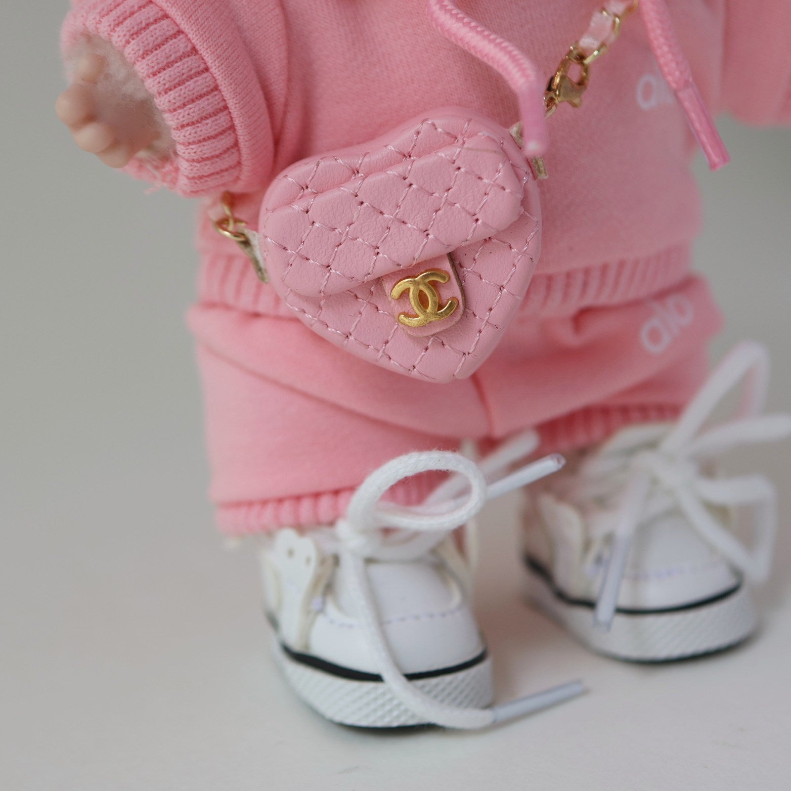 alo outfit for labubu​