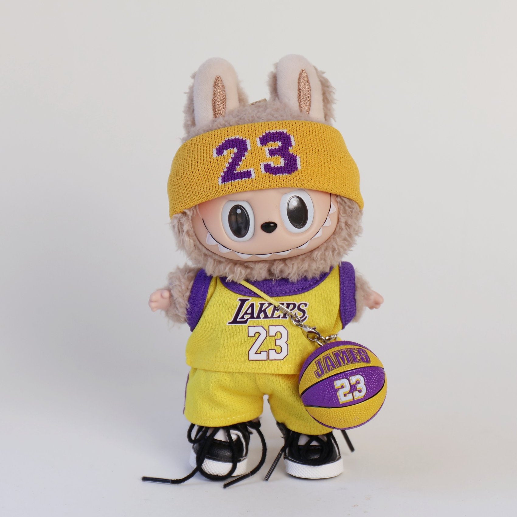 labbu lakers jersey 23 lebron james outfit with headband and basketball